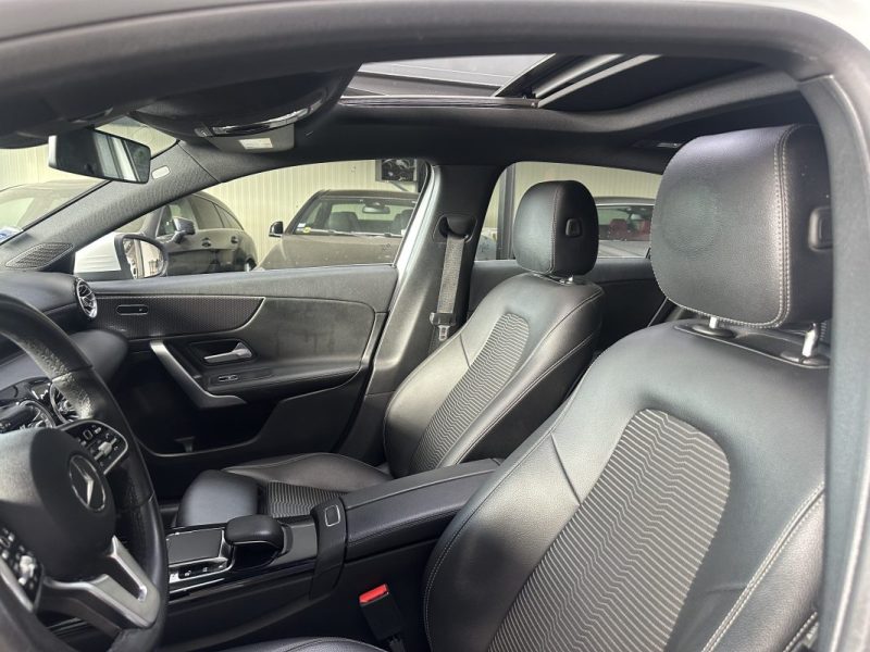 MERCEDES-BENZ CLASSE A (W177) A 220 4-MATIC 7G-DCT 190cv Toit ouvrant