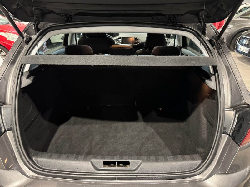 PEUGEOT 308 II 1.6 HDI 100CH