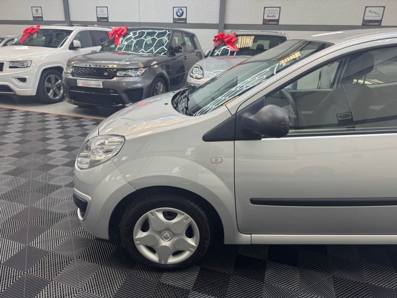 RENAULT TWINGO II SEULEMENT 38000KMS 1.2 60ch EXPRESSION GARANTIE 12 MOIS 1ERE MAIN SUPER ETAT