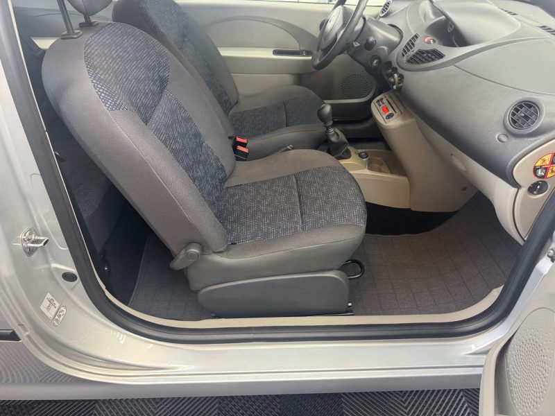RENAULT TWINGO II SEULEMENT 38000KMS 1.2 60ch EXPRESSION GARANTIE 12 MOIS 1ERE MAIN SUPER ETAT