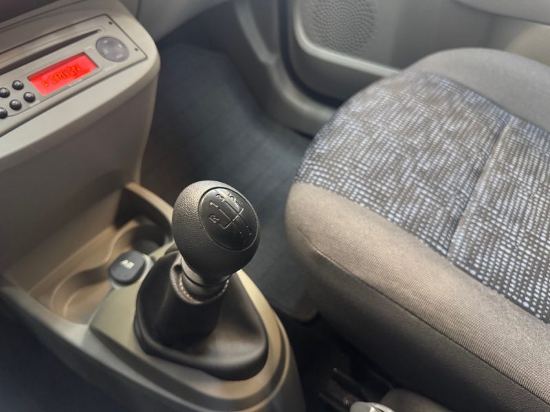 RENAULT TWINGO II SEULEMENT 38000KMS 1.2 60ch EXPRESSION GARANTIE 12 MOIS 1ERE MAIN SUPER ETAT
