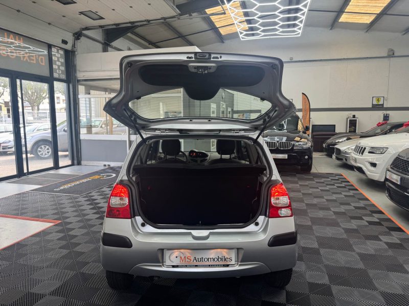 RENAULT TWINGO II SEULEMENT 38000KMS 1.2 60ch EXPRESSION GARANTIE 12 MOIS 1ERE MAIN SUPER ETAT