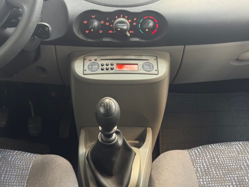 RENAULT TWINGO II SEULEMENT 38000KMS 1.2 60ch EXPRESSION GARANTIE 12 MOIS 1ERE MAIN SUPER ETAT
