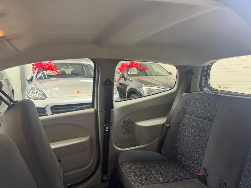 RENAULT TWINGO II SEULEMENT 38000KMS 1.2 60ch EXPRESSION GARANTIE 12 MOIS 1ERE MAIN SUPER ETAT