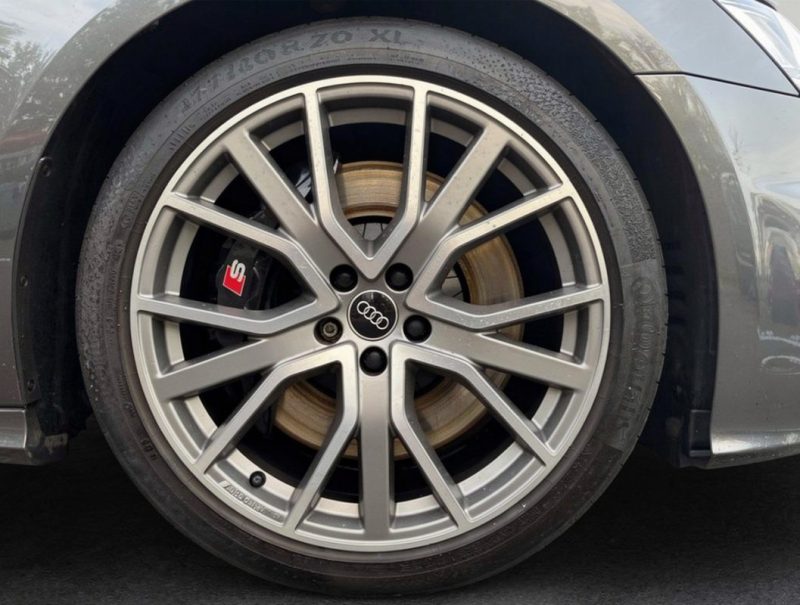 AUDI  S6 AVANT V6 3.0 TDI 344 CH 