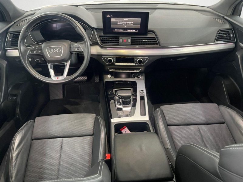 AUDI Q5 55 TFSIE HYBRIDE COMPETITION 367CH 