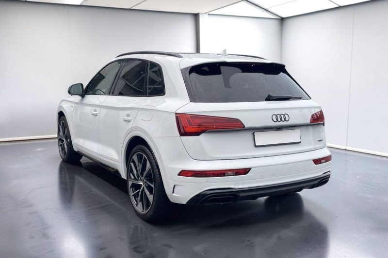AUDI Q5 55 TFSIE HYBRIDE COMPETITION 367CH 
