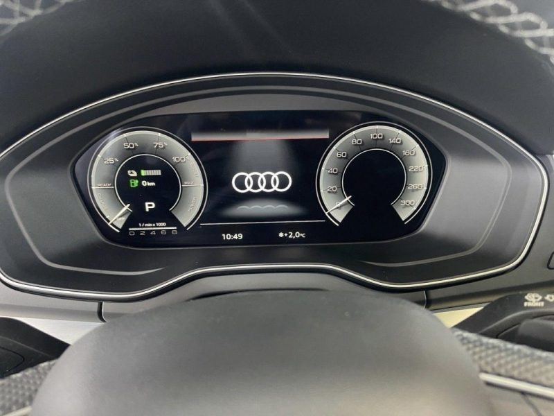 AUDI Q5 55 TFSIE HYBRIDE COMPETITION 367CH 