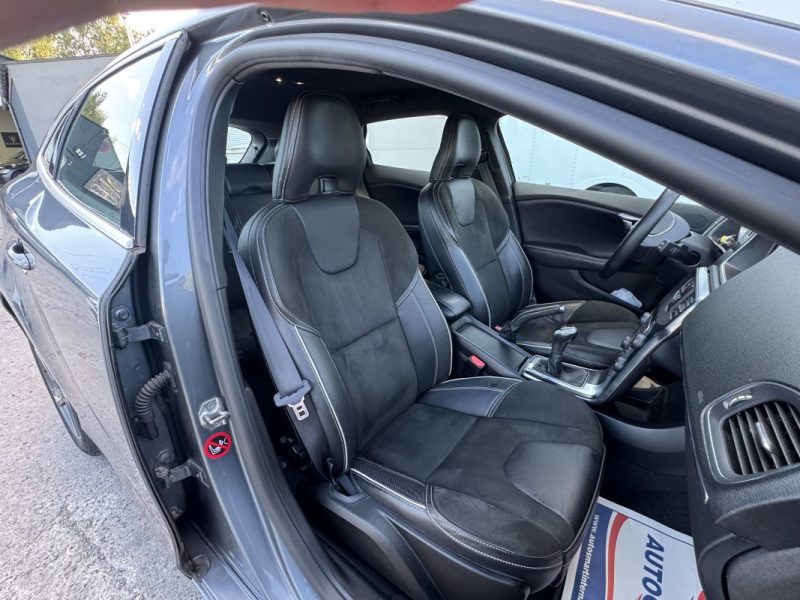 VOLVO V40 2.0 D 120Ch PACK R DESIGN FULL OPTIONS GPS/CLIM/CUIR/LED 