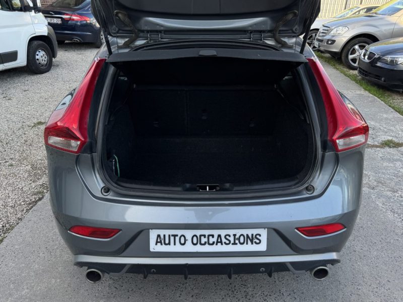 VOLVO V40 2.0 D 120Ch PACK R DESIGN FULL OPTIONS GPS/CLIM/CUIR/LED 