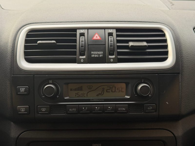 SKODA ROOMSTER 1.9 TDI 105 Cv TOIT PANORAMIQUE - PAIEMENT EN 4X POSSIBLE