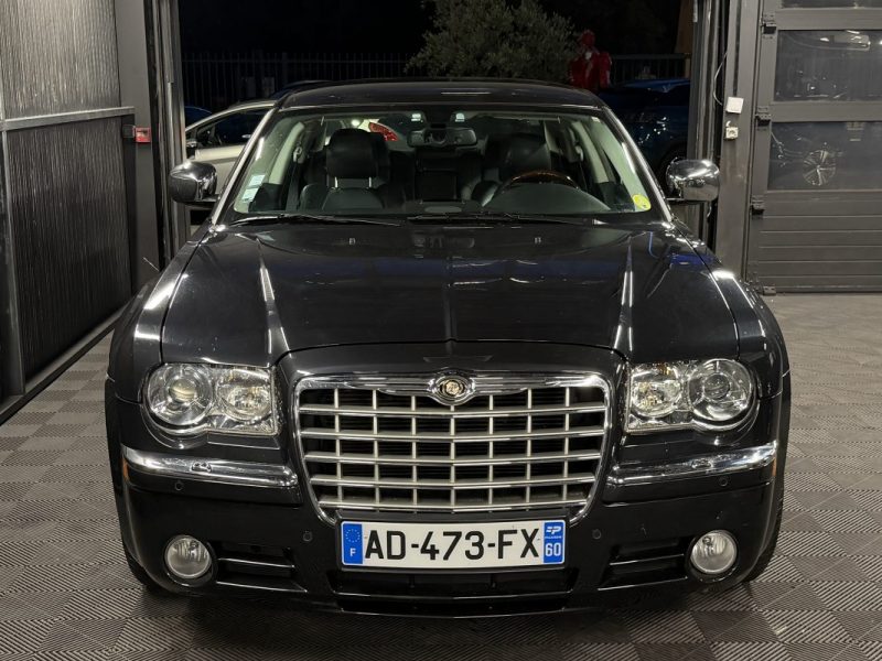 CHRYSLER 300C 2.7 i V6 177 Cv ORIGINE FRANCE / 81 900 Kms REELS - GARANTIE 12 MOIS NATIONALE
