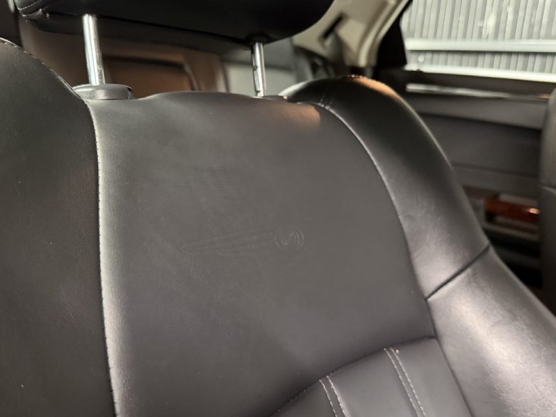 CHRYSLER 300C 2.7 i V6 177 Cv ORIGINE FRANCE / 81 900 Kms REELS - GARANTIE 12 MOIS NATIONALE