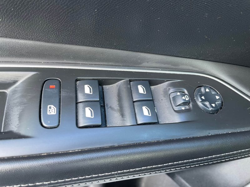 PEUGEOT 3008 SUV 1.2 130 CH EAT6 ALLURE 2018