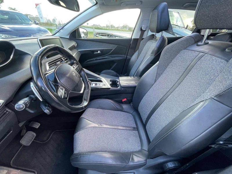 PEUGEOT 3008 SUV 1.2 130 CH EAT6 ALLURE 2018
