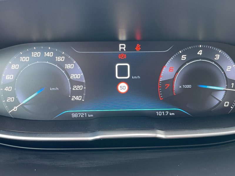 PEUGEOT 3008 SUV 1.2 130 CH EAT6 ALLURE 2018