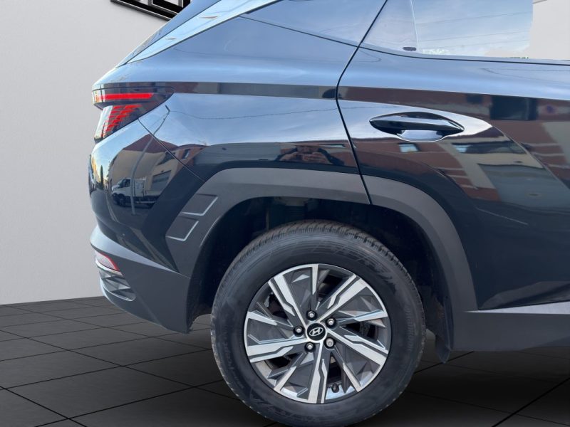 HYUNDAI TUCSON IV 1.6 T-GDI 230 HYBRID BUSINESS BVA6