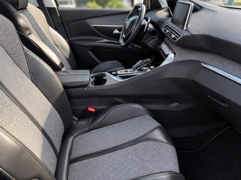 PEUGEOT 3008 SUV 1.6 BLUEHDI 120 ALLURE 2017