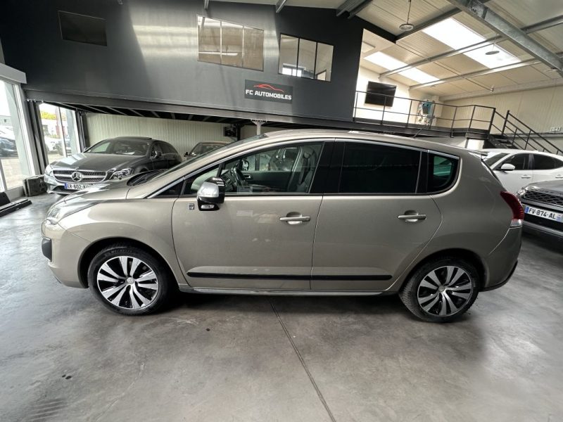 PEUGEOT 3008 HYBRID4 2.0 HDI 163CV BMP6 + ELECTRIC 37CV