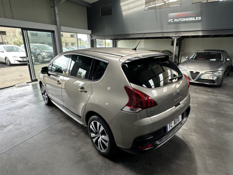 PEUGEOT 3008 HYBRID4 2.0 HDI 163CV BMP6 + ELECTRIC 37CV