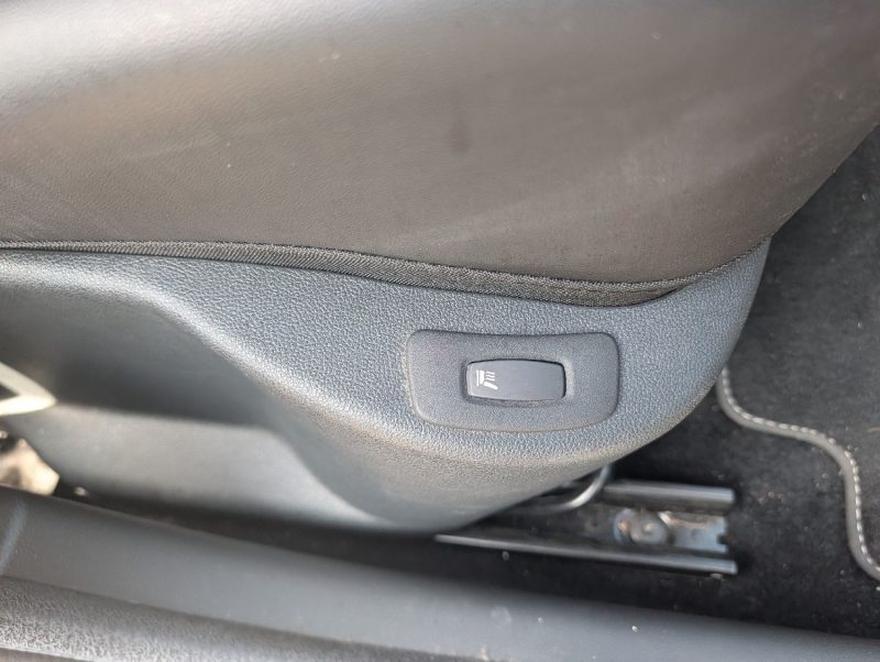 RENAULT CLIO IV 0.9 TCE 90 INTENS CARTE MAIN LIBRE/GPS/CAMERA DE RECUL