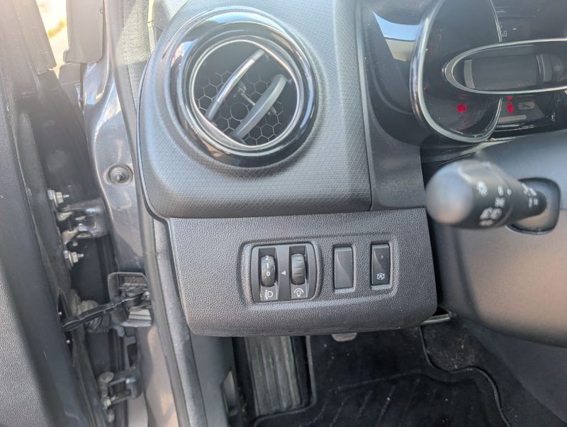 RENAULT CLIO IV 0.9 TCE 90 INTENS CARTE MAIN LIBRE/GPS/CAMERA DE RECUL
