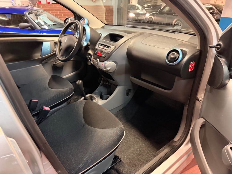 PEUGEOT 107 1.0 URBAN MOVE 68ch 