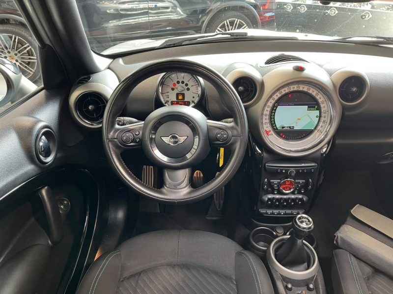 🚗 MINI COUNTRYMAN COOPER SD 2.0 143ch ☀️ Toit panoramique 📡 Radars de recul