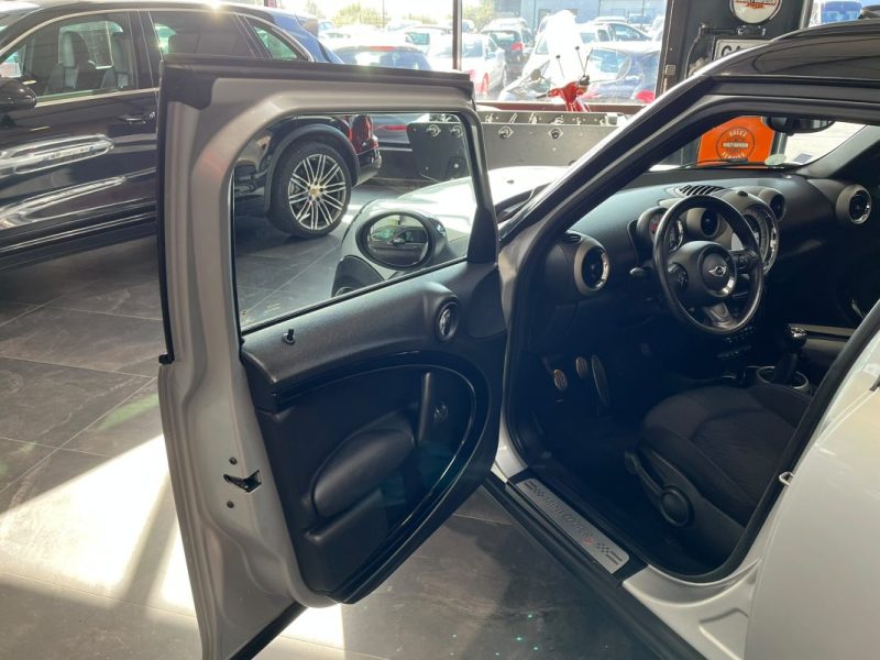 🚗 MINI COUNTRYMAN COOPER SD 2.0 143ch ☀️ Toit panoramique 📡 Radars de recul