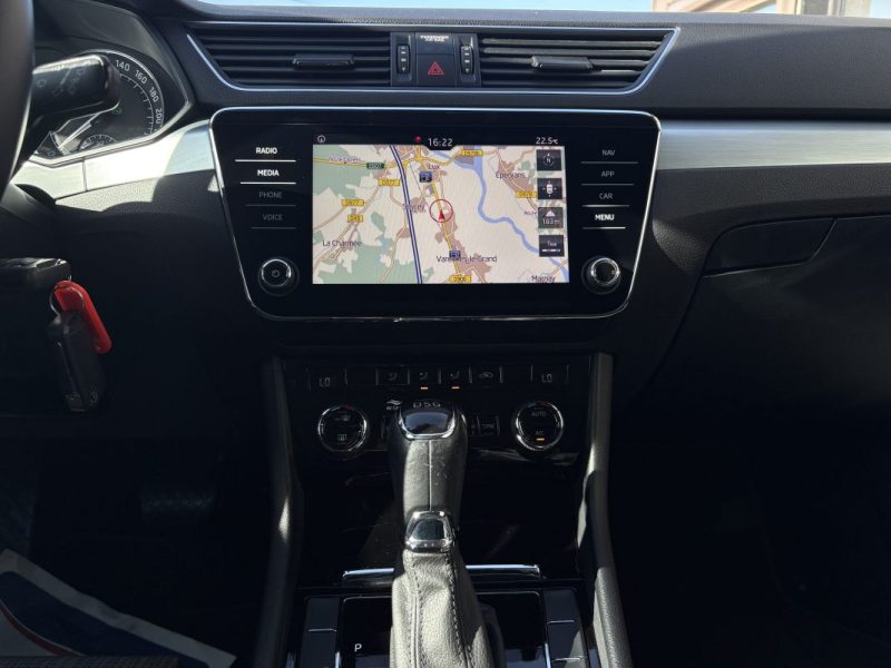 SKODA SUPERB III 1.5 TSI 2018 DSG 7 / Ambition Combi 