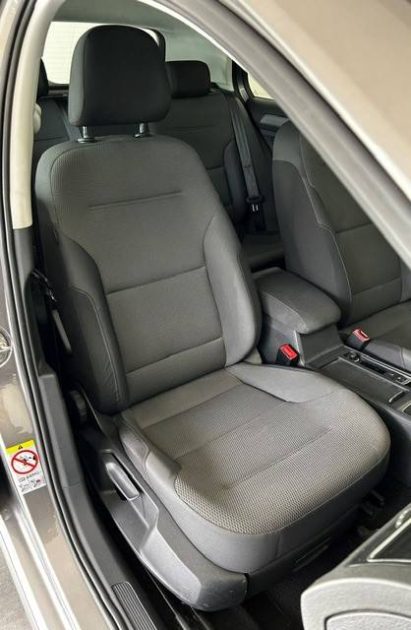 VOLKSWAGEN GOLF 1.6 TDI 105 CH CONFORTLINE 2014