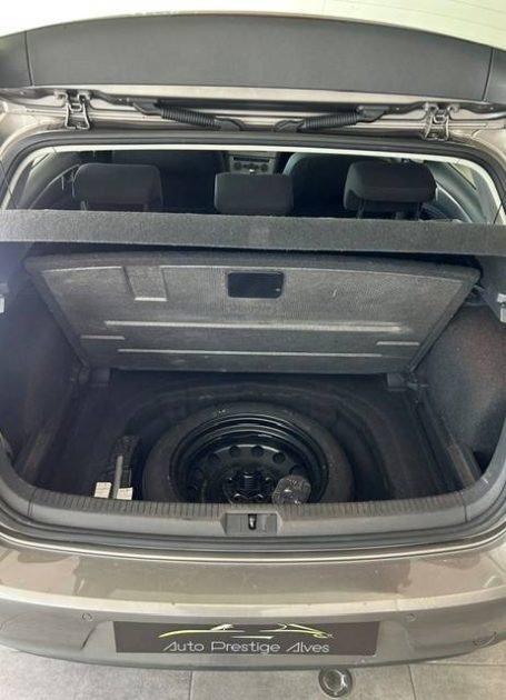 VOLKSWAGEN GOLF 1.6 TDI 105 CH CONFORTLINE 2014