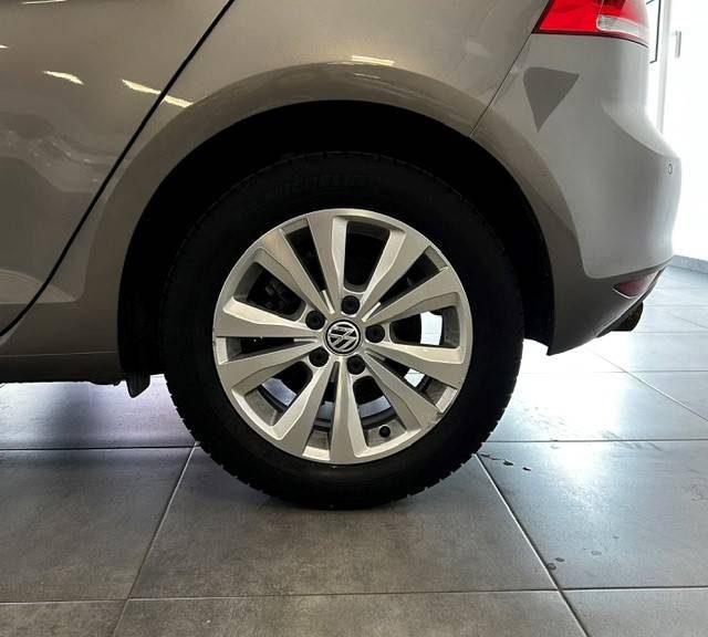 VOLKSWAGEN GOLF 1.6 TDI 105 CH CONFORTLINE 2014