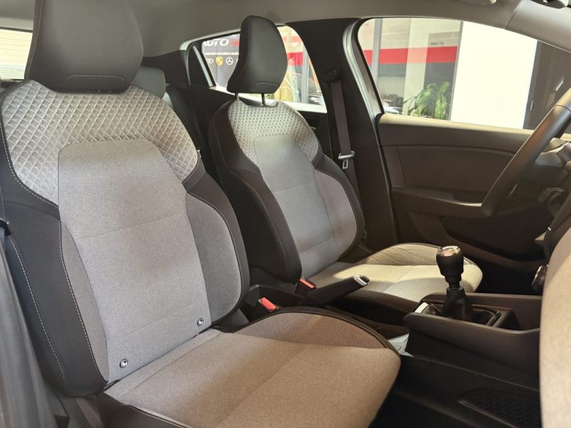 RENAULT CLIO V EVOLUTION 1.0 TCE 90 Premiere MAIN/ CARPLAY