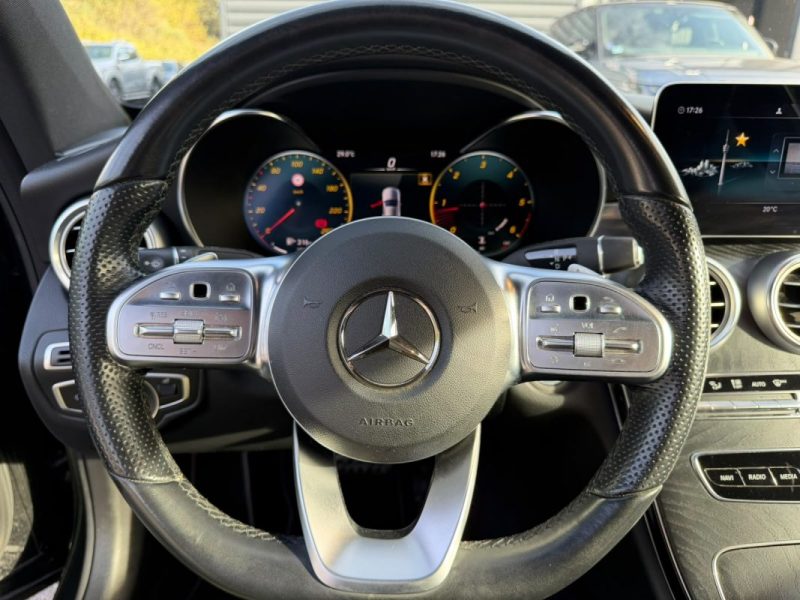 MERCEDES CLASSE C Coupé 220D AMG / TOIT OUVRANT / SIEGE ELECTRIQUES / CARPLAY