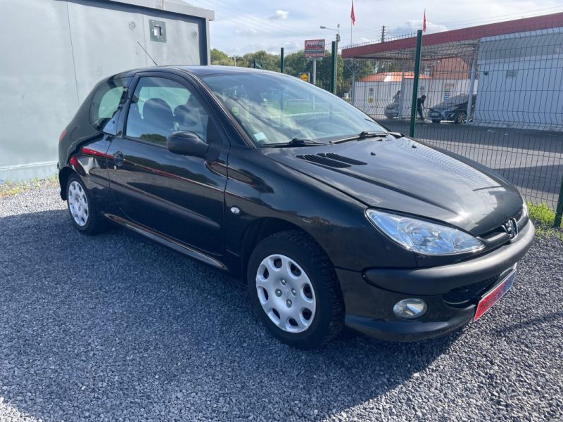 PEUGEOT 206 1.4 Ess 75 Cv