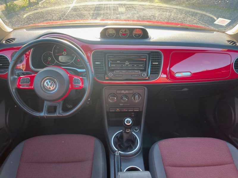 VOLKSWAGEN BEETLE 1.6 TDI 105 CV