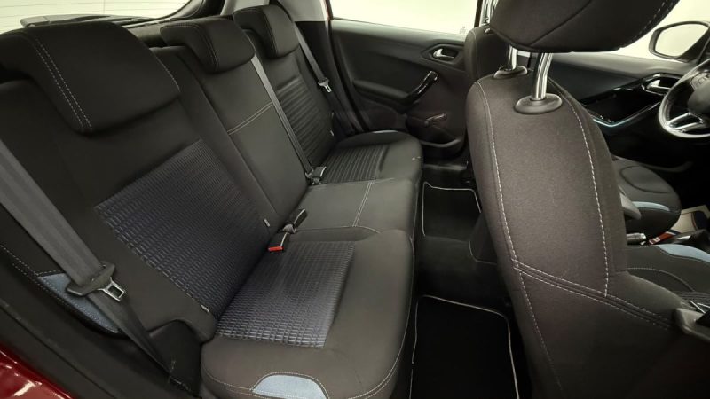 PEUGEOT 208 1.6 HDI ALLURE 92 CH GARANTIE