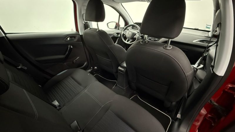 PEUGEOT 208 1.6 HDI ALLURE 92 CH GARANTIE