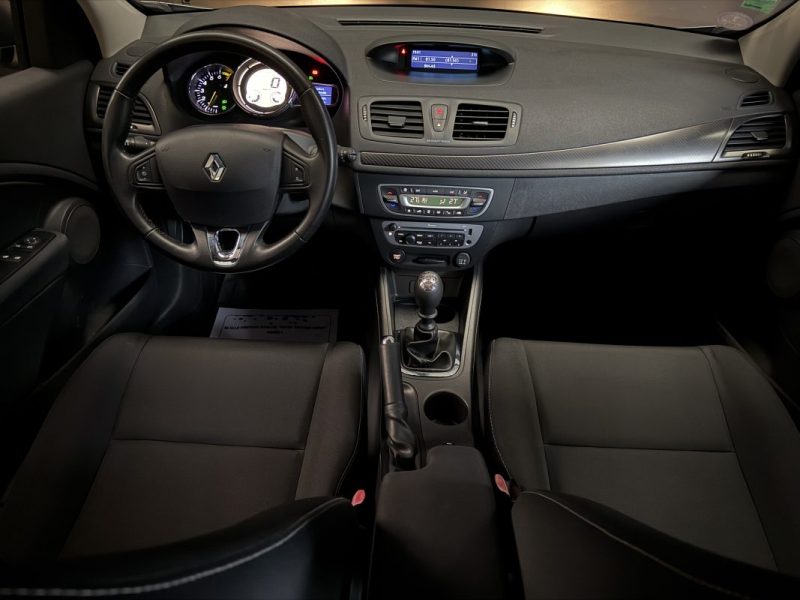 RENAULT MEGANE III (2) 1.2 TCE 115ch ENERGY EXPRESSION ECO2 2013