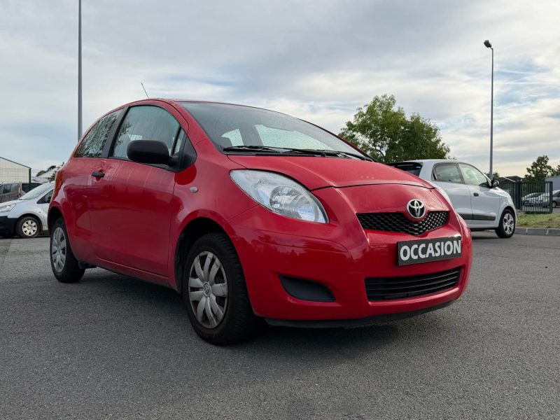 TOYATA YARIS 1.0 VVTI 70CV 3P 2011 EXCELLENT ETAT 