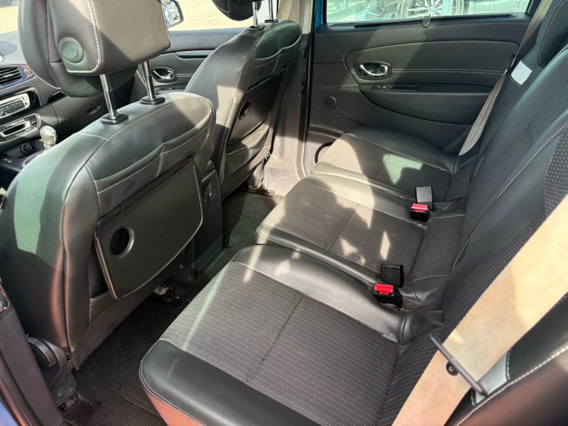 RENAULT SCENICIII 1.6 DCI 130 EXPRESSION 2012