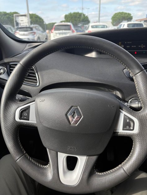 RENAULT SCENICIII 1.6 DCI 130 EXPRESSION 2012