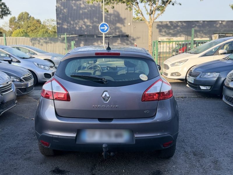 RENAULT MEGANE 1.5 DCI 105 cv - Authentique