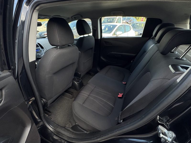 CHEVROLET AVEO 1.4 i PACK LT 155000KM AVEC GARANTIE 