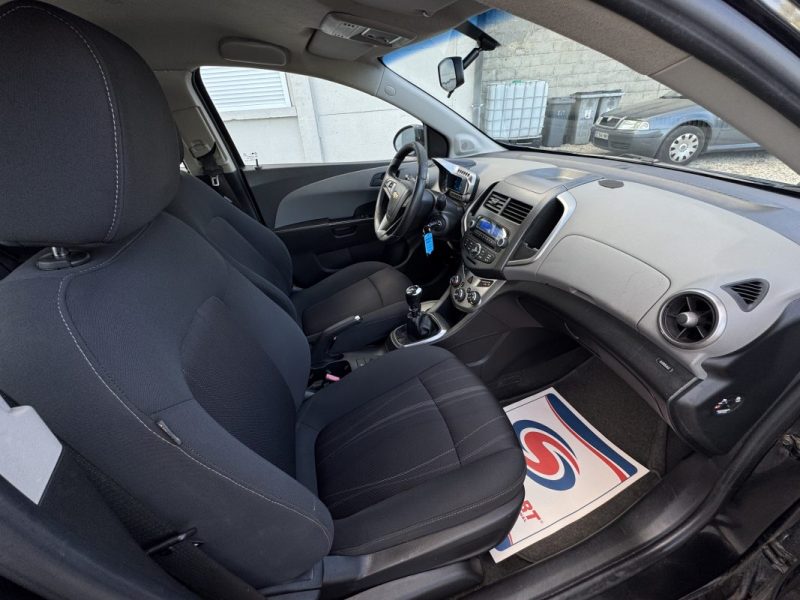 CHEVROLET AVEO 1.4 i PACK LT 155000KM AVEC GARANTIE 
