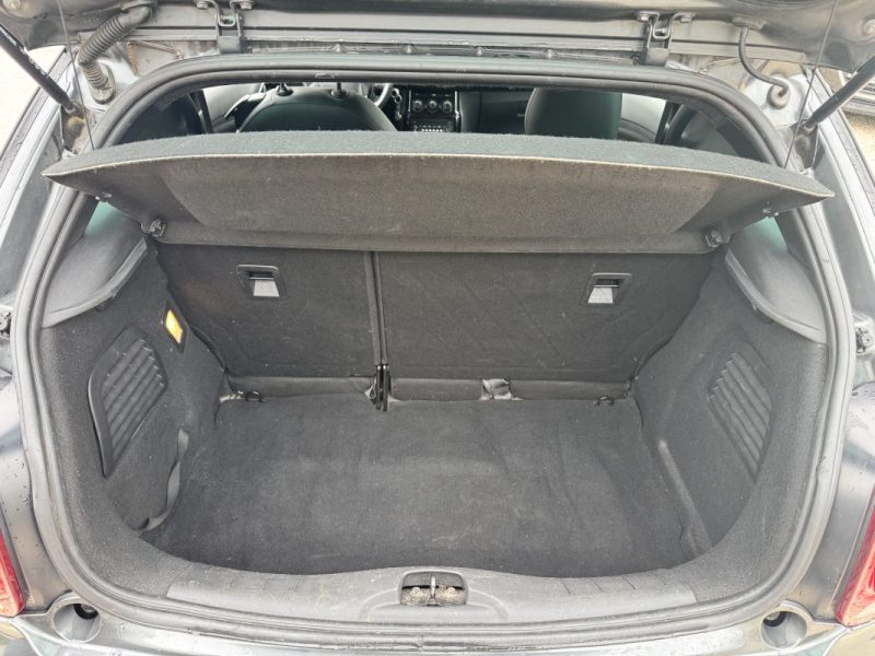 CITROEN DS3 1.2 VTI 82CH 1199CM3  2014