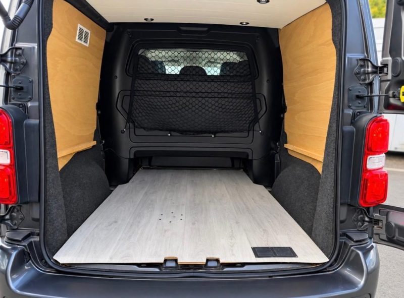 CITROEN JUMPY 2.0L 180CH EAT6 2017