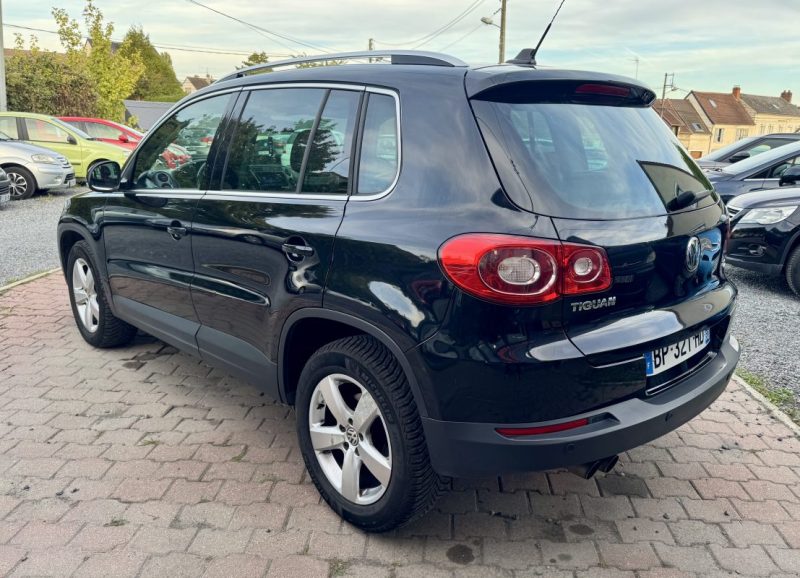 VOLKSWAGEN TIGUAN Sportline BlueMotion Tech / GARANTIE