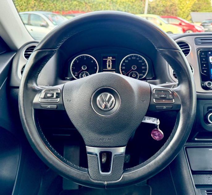 VOLKSWAGEN TIGUAN Sportline BlueMotion Tech / GARANTIE